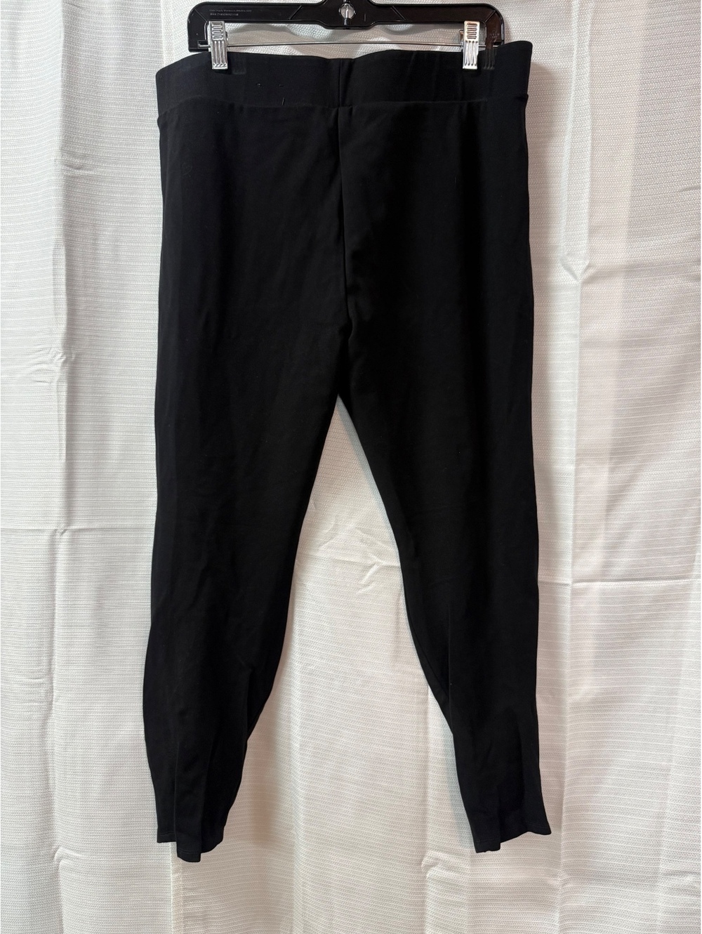 Torrid Black Stretchy Leggings Size 1